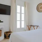Ubud Mykonos 4*