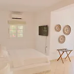 Отель Ubud Mykonos Agios Ioannis Diakoftis