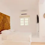 Ubud Mykonos Hotel Agios Ioannis Diakoftis