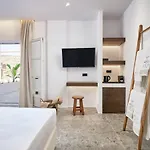 Ubud Mykonos Szálloda