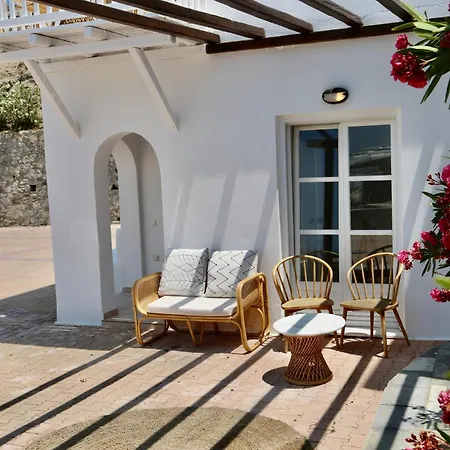 Ubud Mykonos 4* Agios Ioannis Diakoftis